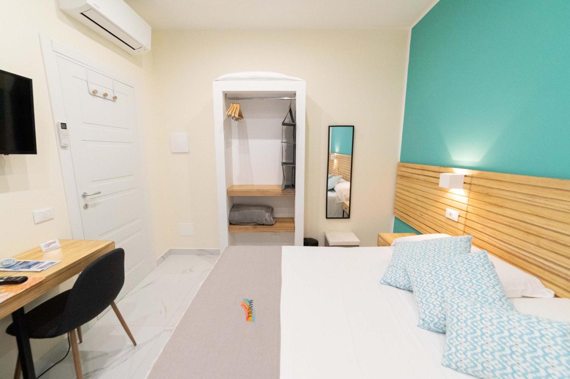 Mandra B&B Ischia Bagian luar foto